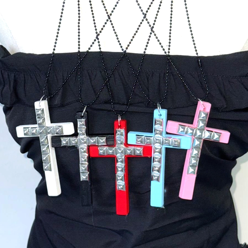Women'S Accessories In The 90S - Ювелирные изделия в стиле готики, деревянное